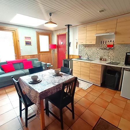 Gite Ha-Py Chalet Campan Exterior photo