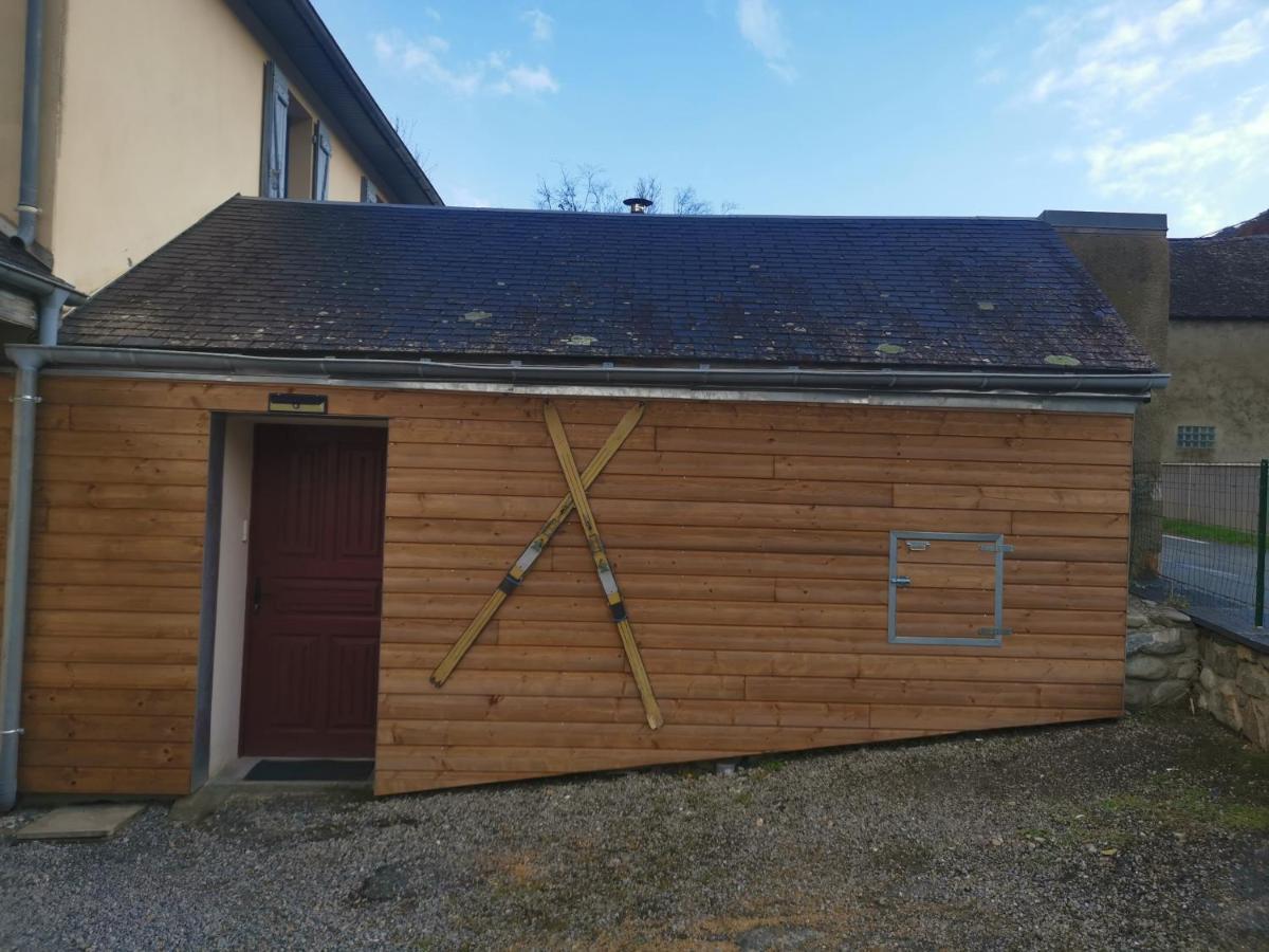 Gite Ha-Py Chalet Campan Exterior photo