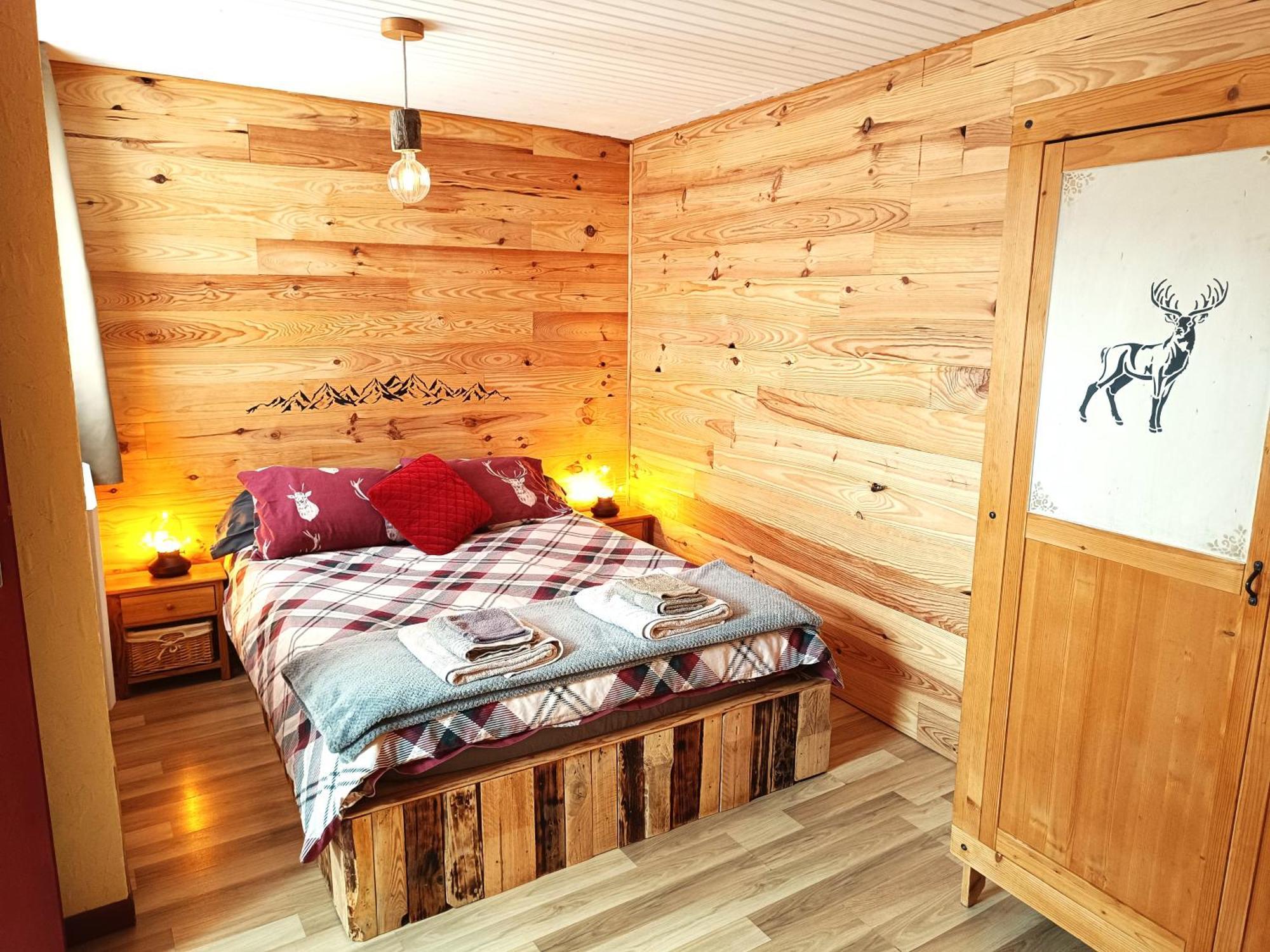 Gite Ha-Py Chalet Campan Exterior photo